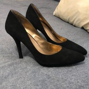 Bcbg pointed toe suede Stiletto black 8.5